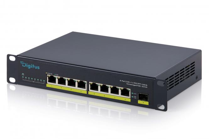 10-calowy, 8-portowy, niezarządzalny przełącznik PoE+ 2,5 Gb/s z 1× 10 Gb/s SFP+ 